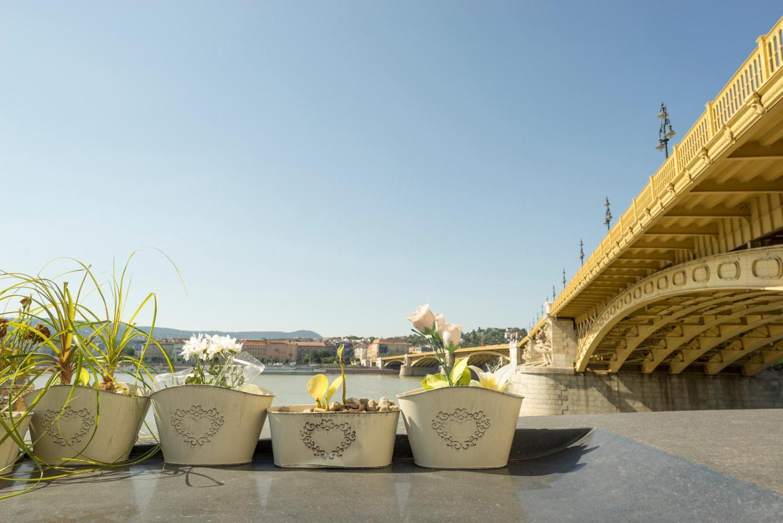 Unique Studio At The Danube With Aircon, Budapest